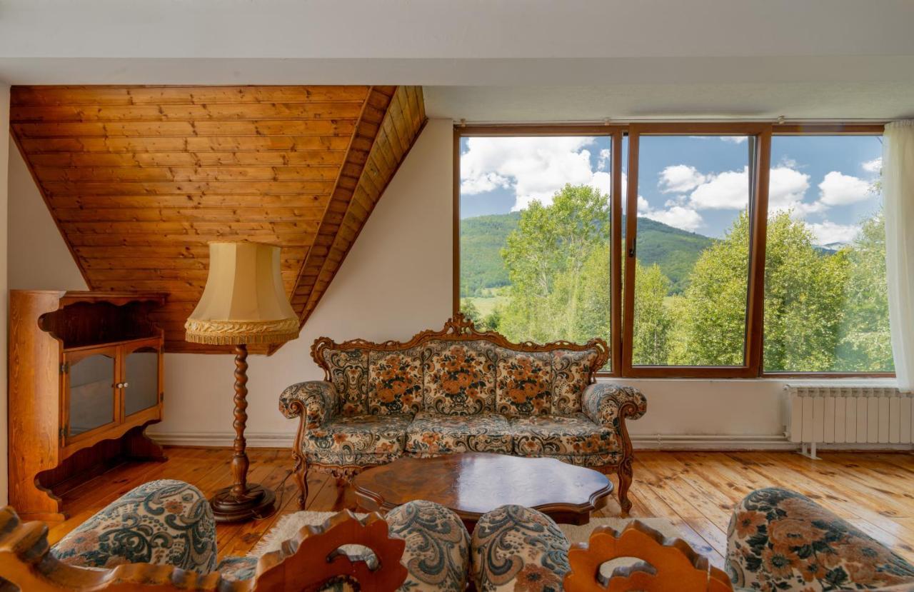 Etno Selo Montenegro Hotel Plužine Exterior foto